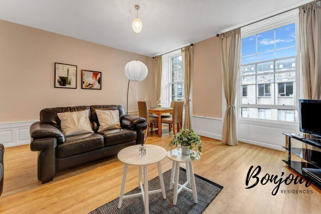 Monge Suite Old Town 2Br-1Ba, Near Royal Mile By Bonjour Residences Edinburgh Buitenkant foto